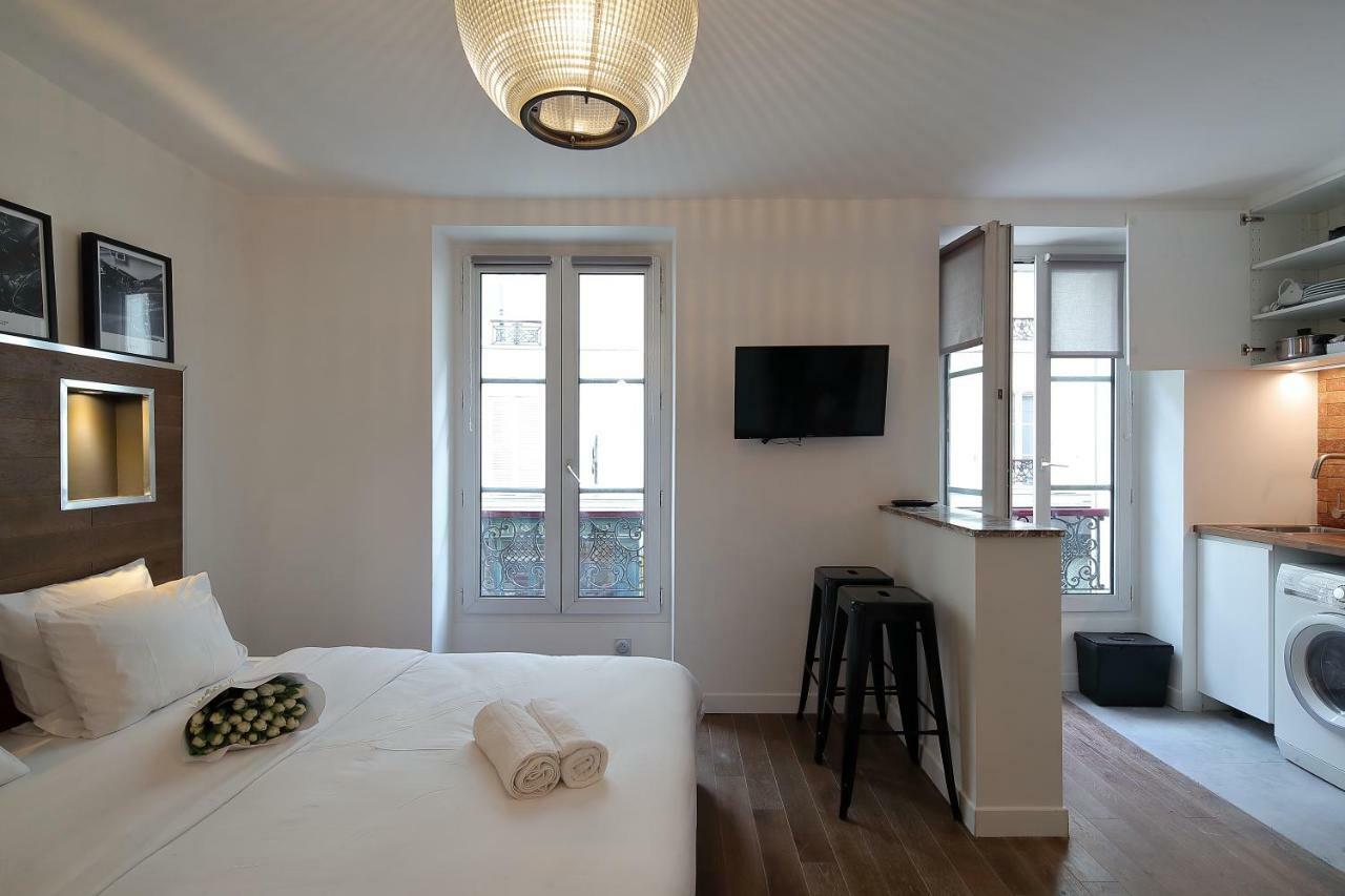 Ferienwohnung Studio de Charme proche Tour Eiffel et Rue Cler Paris Exterior foto